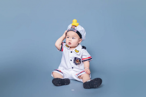 赣州宝宝老摇头怎么回事